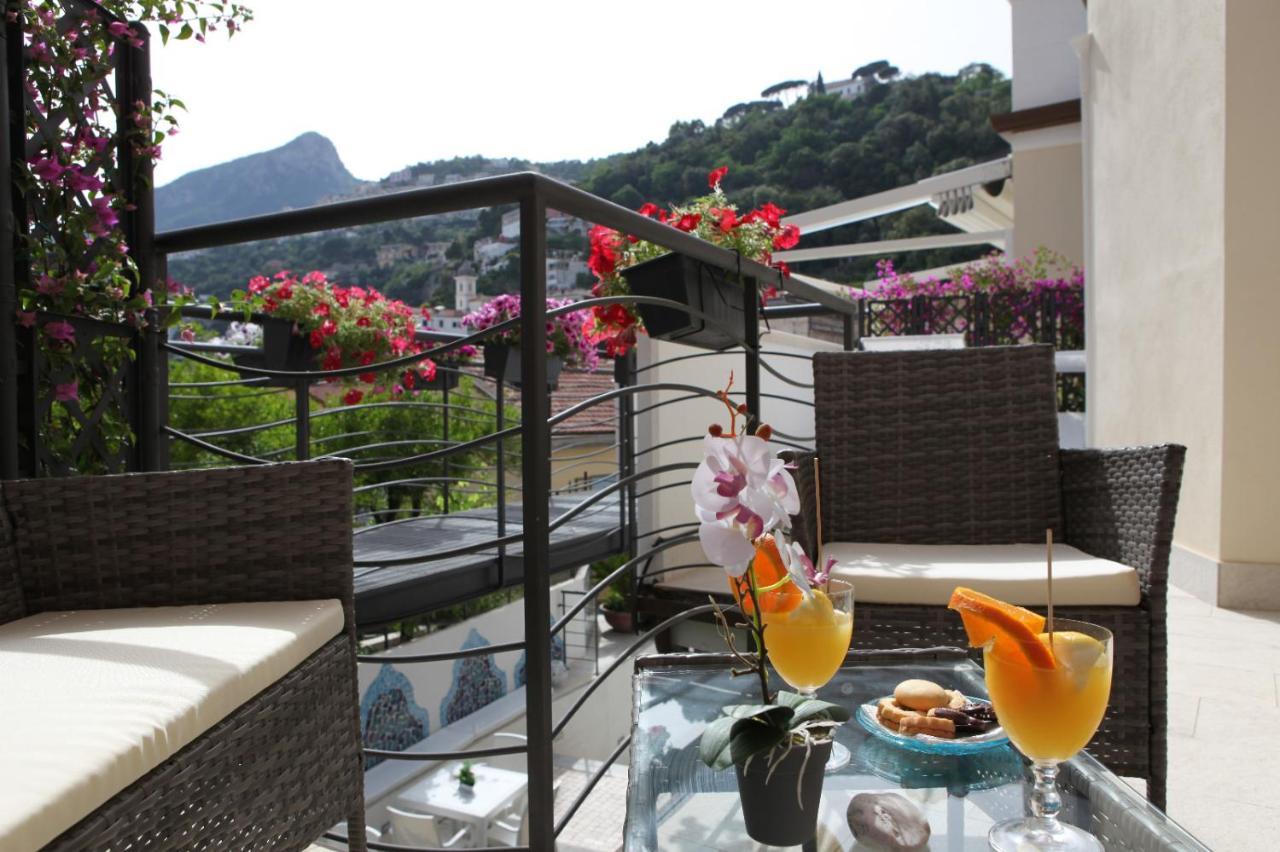 Aretusa Resort Amalfi Coast Vietri エクステリア 写真