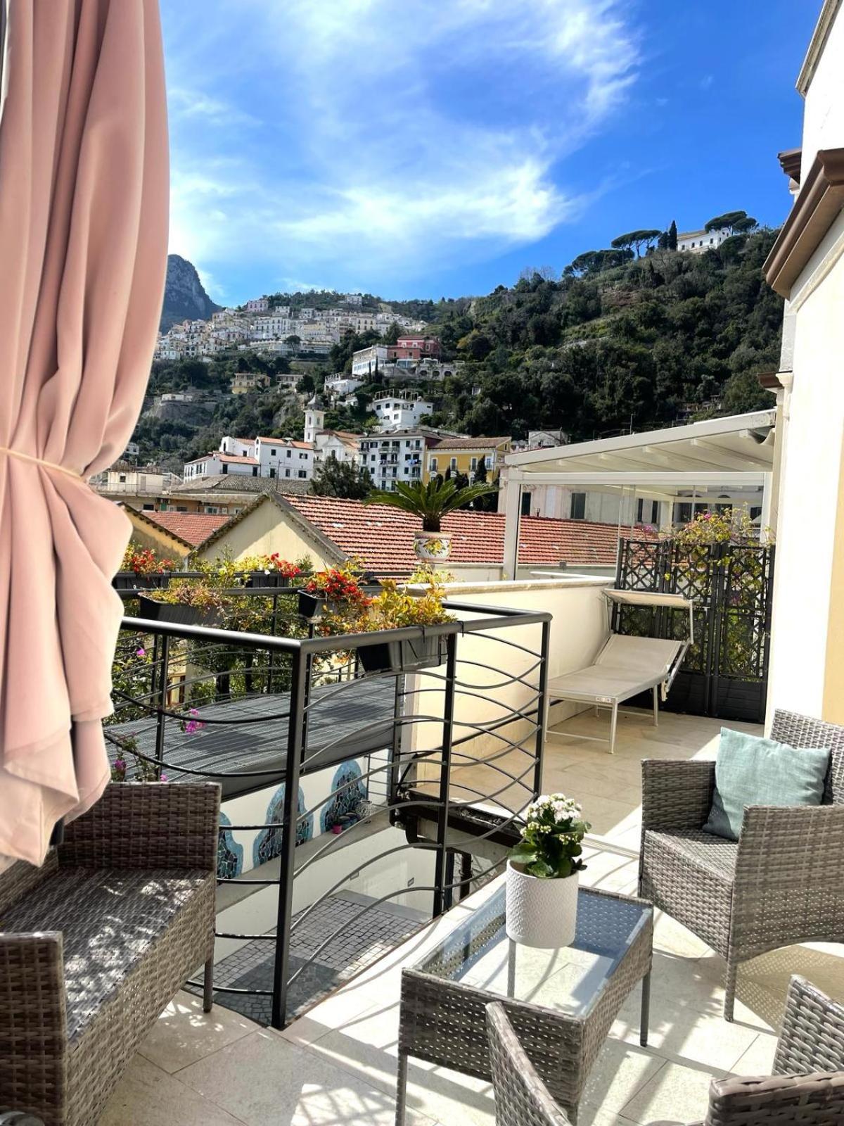 Aretusa Resort Amalfi Coast Vietri エクステリア 写真
