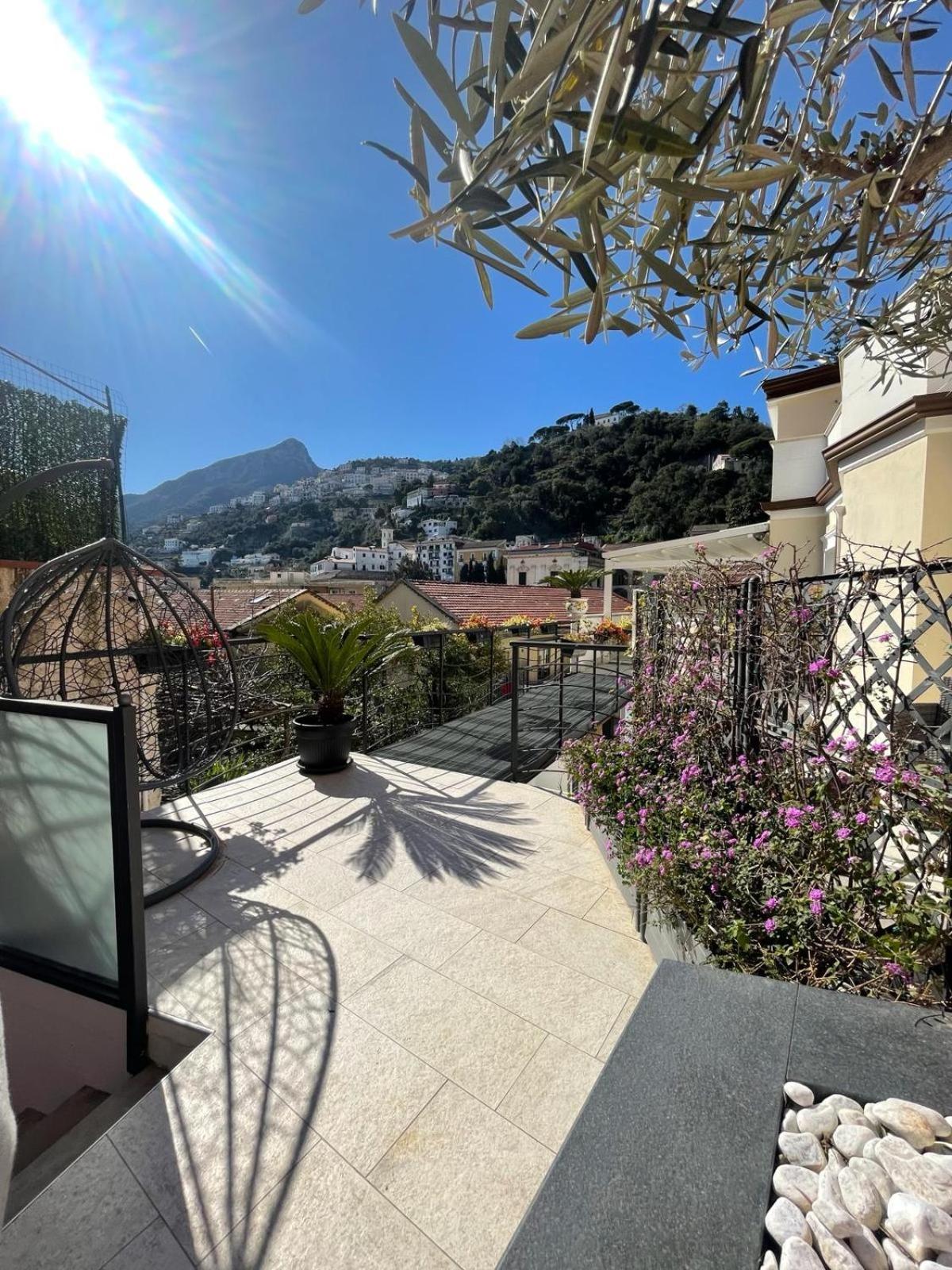 Aretusa Resort Amalfi Coast Vietri エクステリア 写真